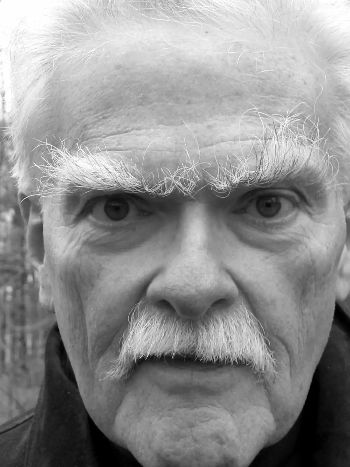 image of Robert Kelly