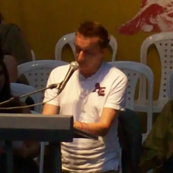 布莱恩·莫泽蒂奇