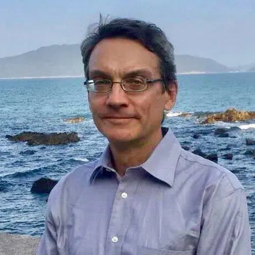 江克平