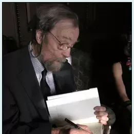 唐纳德·霍尔