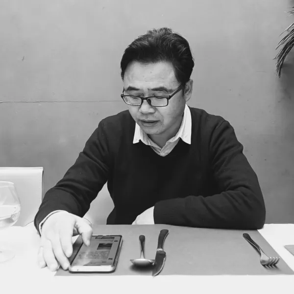 阎海东