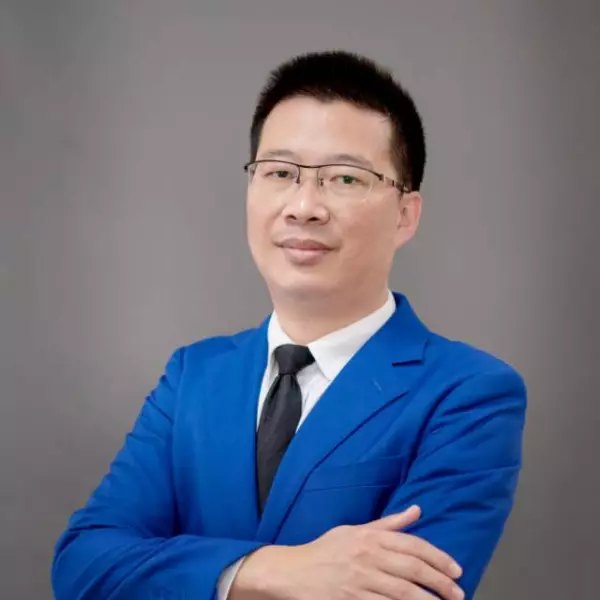皇闻晖